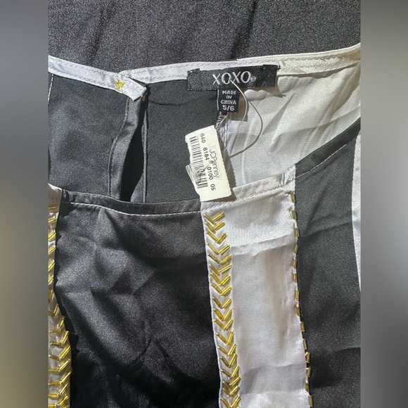 XOXO 💋 Mini Dress - Picture 4 of 6